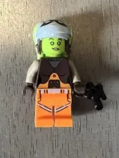 LEGO sw0576 Star Wars Rebels Hera Syndulla - Dark Tan Arms Minifigure Blaster