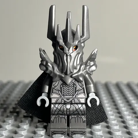 LEGO Lord Of The Rings LOR139 Sauron Minifigure From Set 10333 Barad-dûr - 1D