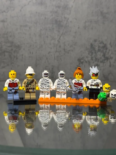LEGO Monster Fighters Minifigure LOT OF 7 mof001 mof002 mof004 mof016 GOOD CONDT