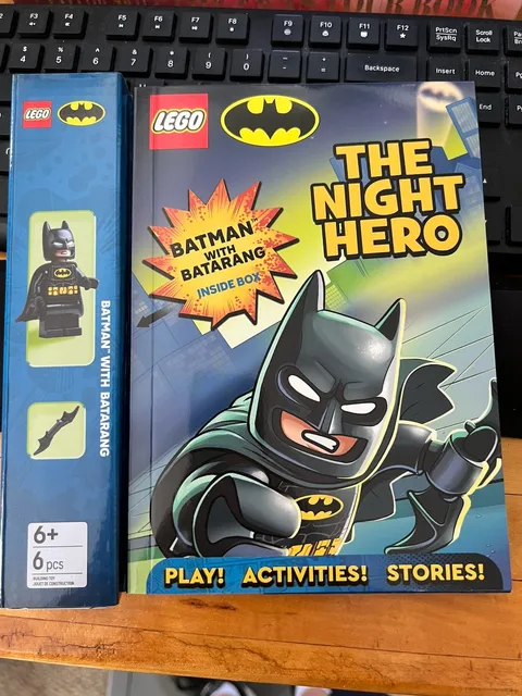 LEGO: DC BATMAN THE NIGHT HERO -Activity Book- Batman Minifigure With Batarang