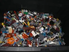 1000+ Random Lego Pieces + 3 MINIFIGURES - Sanitized - Authentic - FREE SHIPPING