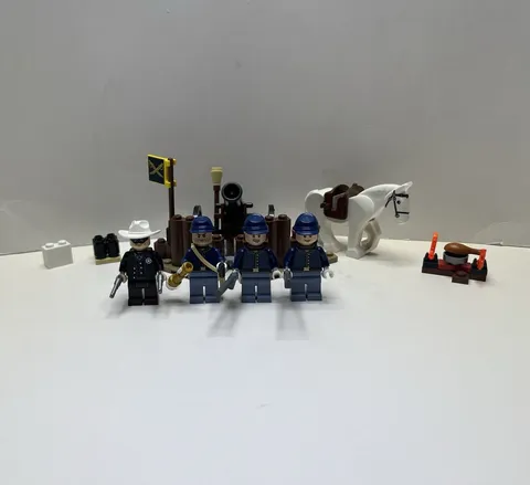 Retired Lego Lone Ranger Set #79106: Cavalry Builder (100% Complete)