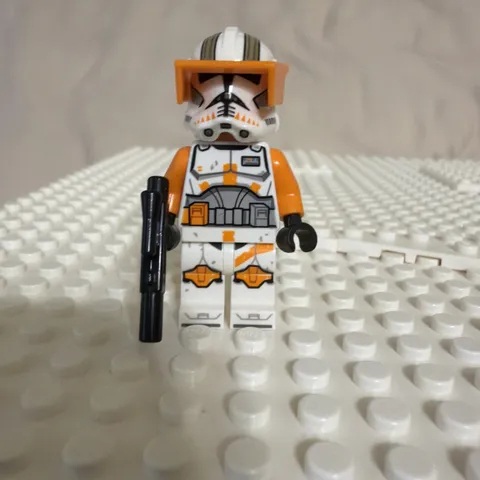 LEGO Star Wars Phase 2 Commander Cody Minifigure SW1233 75337 Clone Wars 212th