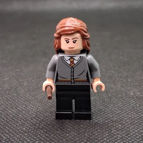 LEGO Hermione Granger Minifigure Gryffindor Cardigan Sweater hp240