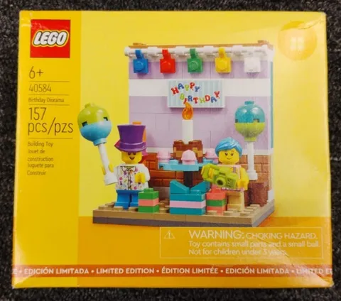 LEGO Seasonal: Birthday Diorama (40584) -New