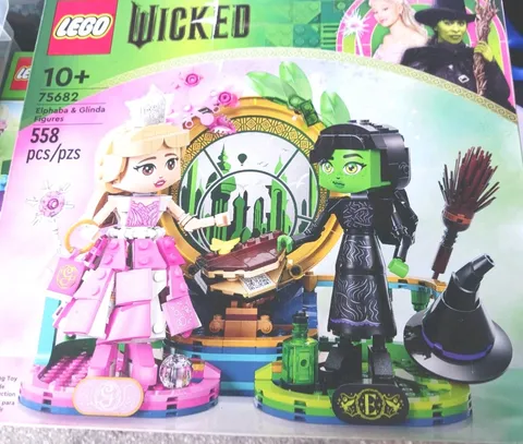 LEGO Wicked Elphaba & Glinda 558 pcs. New in Box Sealed (75682) box damage
