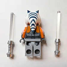 LEGO Star Wars Ahsoka Tano Minifigure with Dual Lightsabers Polybag 2020