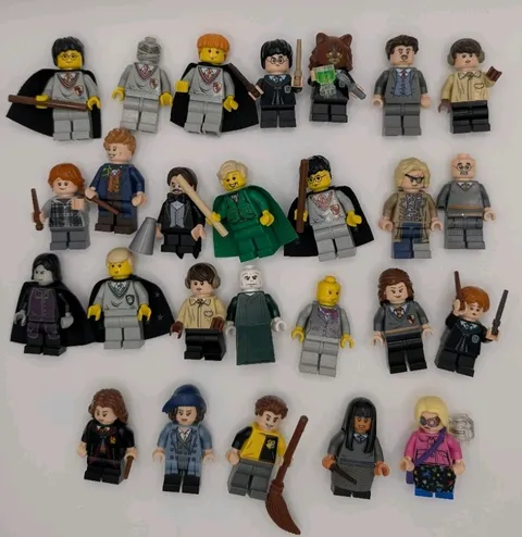  Lego Harry Potter Minifigures w/misc Lot. 26 Minfigs And Etc. Authentic .
