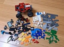 Lego Technic Off- Road Truck & Mixed Lego Parts/Bricks (200 Loose Pcs.) VGC