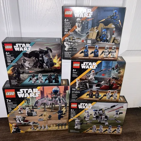 Lego Star Wars Minifigures Lot Of 25 Mini Figures and Accessories Sealed