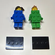 LEGO Minifigures Lot of 2 Bricksuit Boy/bricksuit girl/wBlack Plates/Accessories