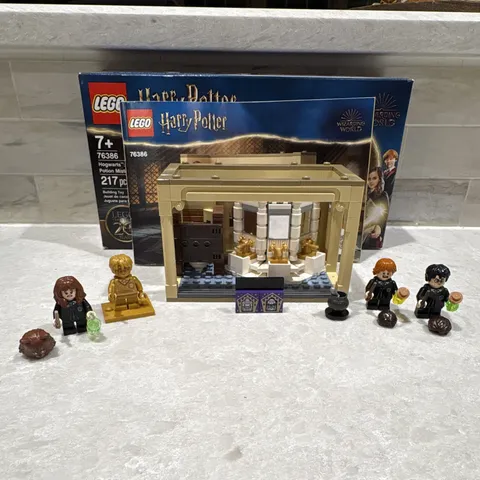 Lego Harry Potter 76386 Hogwarts: Polyjuice Potion Mistake: Minifigs+Instr+Box