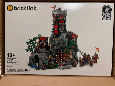 NSIB! RETIRED! LEGO BrickLink Desinger Series 6: Outlaw Forest Den (910057)