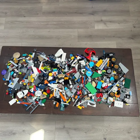 LEGO 4 pounds Bulk Mixed Parts Lot Multicolor Bricks Plates Pieces Loose 