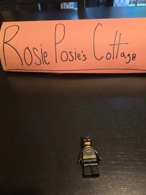 Lego Batman - Black Suit with Yellow Belt- No Cape