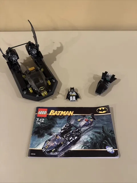 LEGO Batman 7780 The BatBoat: Hunt for Killer Croc w/ Manual