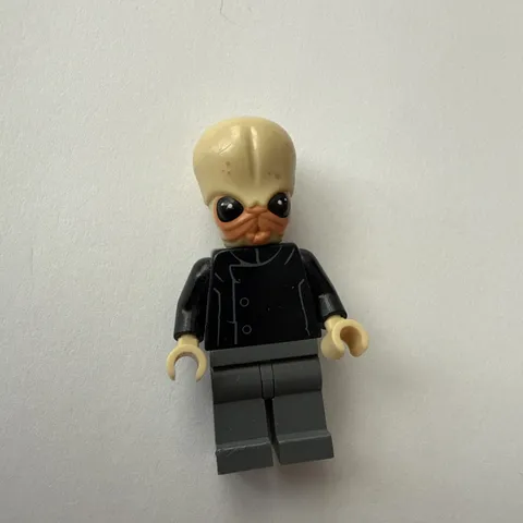 LEGO Star Wars - Rare Original Bith Musician - From 75052 Mos Eisley Cantina