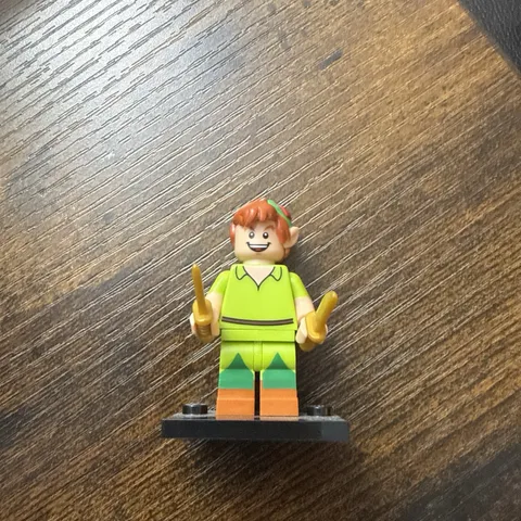 LEGO Peter Pan Minifigure Disney Series 1 - Complete w/o Stand