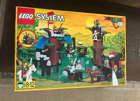 LEGO Castle 6079 Dark Forest Fortress set SEALED