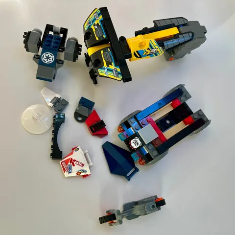 Lego (Lot of Parts) Motorcycle & Car Parts