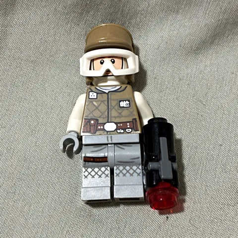 LEGO Minifigure Tan Helmet White Goggles Gray Outfit w/ Black Blaster