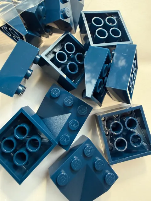 LEGO- NEW-#99301-DARK BLUE-SLOPE 33^ 3 x 3 DOUBLE CONCAVE-5 PIECES