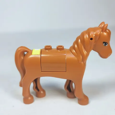 Lego Friends Horse Mini Doll Style with 2 x 2 Cutout with Blue Eyes