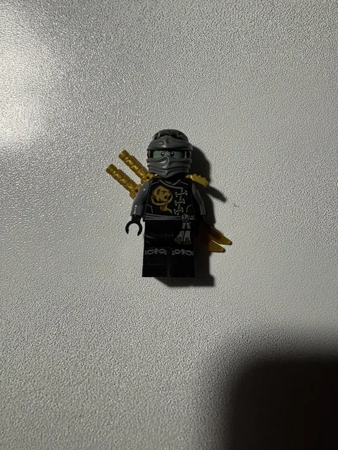 Lego Ninjago Cole 70604 Ghost, Head Wrap Skybound Minifigure With 2 Sword New