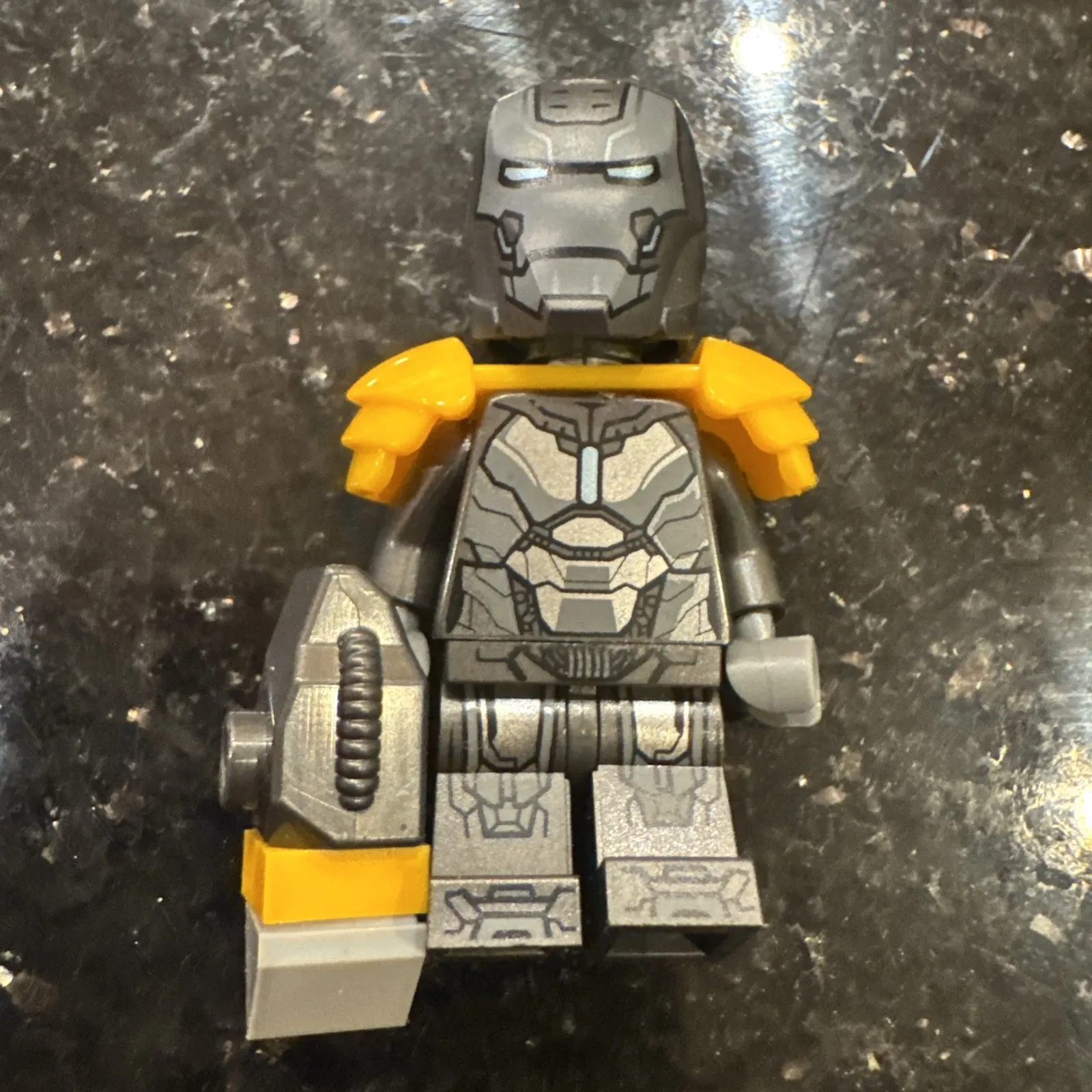 Lego Iron Man 76216 Mark 25 Armor The Infinity Saga Super Heroes Minifigure