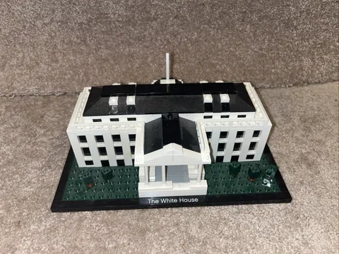 LEGO LEGO ARCHITECTURE: The White House (21006)