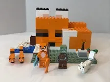 LEGO Minecraft - The Fox Lodge - Set #21178 - 100% Complete - No Manual / Box