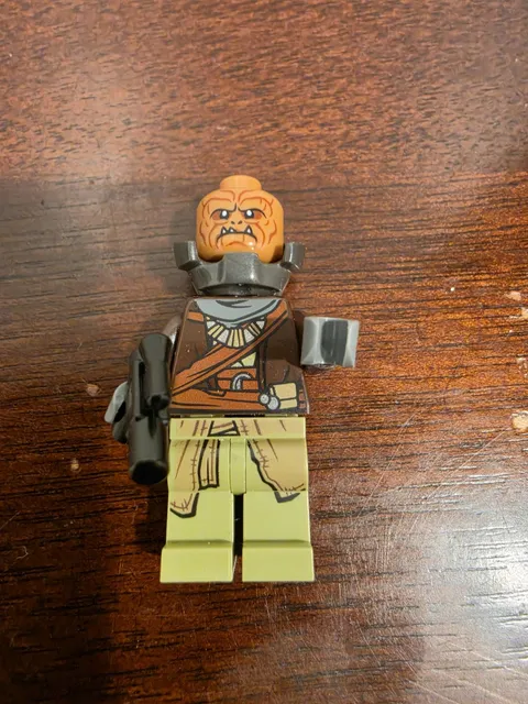 Klatooinian Raider sw1059 with Armor Neck Star Wars Lego Minifigure No Hat 