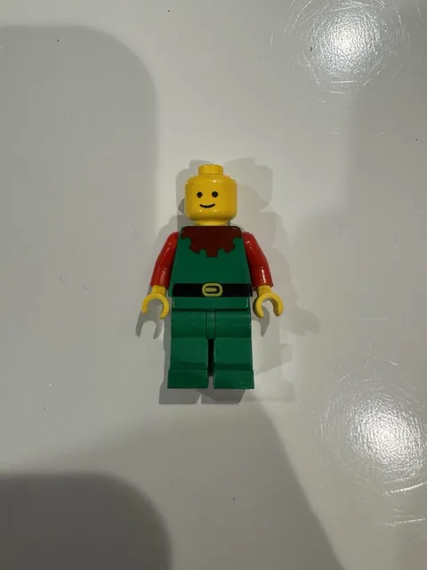 Vintage Lego Castle Forestmen Minifigure Red Arms