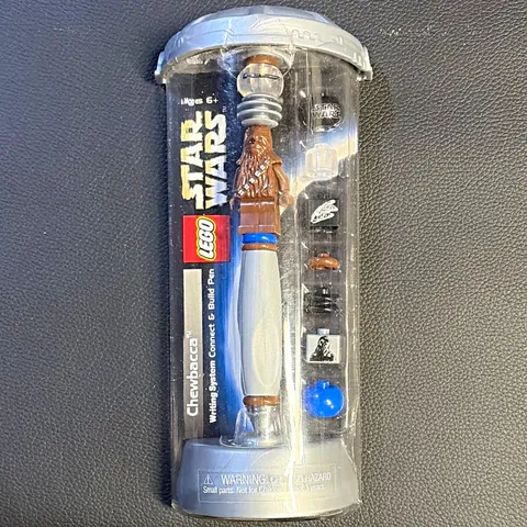 LEGO Star Wars Chewbacca Writing System Minifigure Keychain Canister 1727