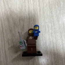 LEGO Series 24 Collectible Minifigures 71037 - Brown Astronaut w/ baby