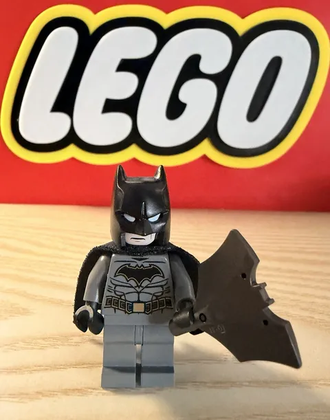 Lego Batman Minifigure With Bat Shield Accessory
