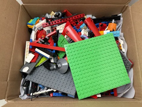 LEGO Bulk Lot 3 lbs Pounds Random Bricks Parts Pieces Accessories