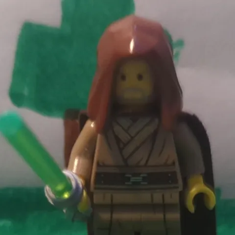 LEGO Star Wars Jedi Minifigure Figure w/ Green Lightsaber & Cape, 1 Piece
