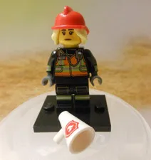 LEGO 71025 Series 19 col19 Fire Fighter LADY BLSCK/RED MINI FIGURE 2019