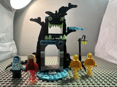 Collection Of 8 INCOMPLETE LEGO Sets
