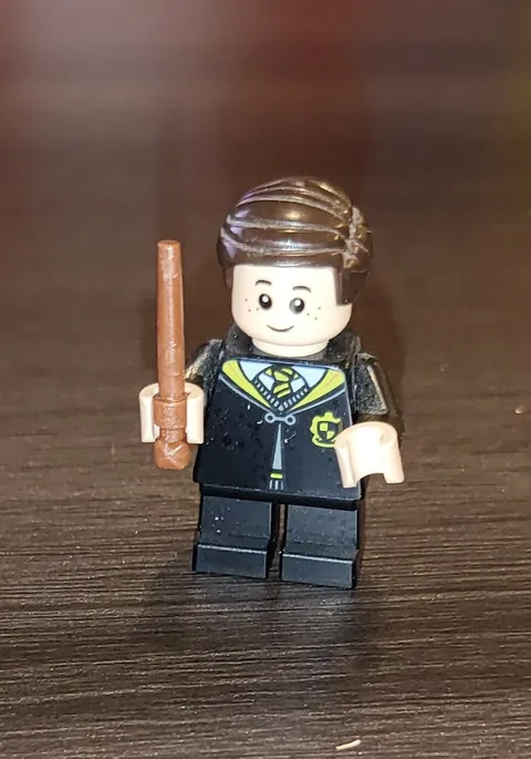 Genuine LEGO Minifigure Harry Potter – Justin Finch-Fletchley - hp306 -Set 76389