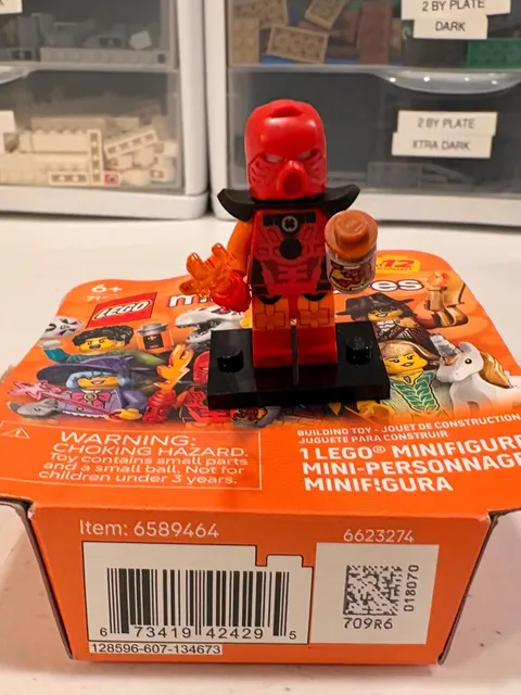NEW LEGO Series 29 Collectible Minifigures 71052 - Bionicle Cosplayer