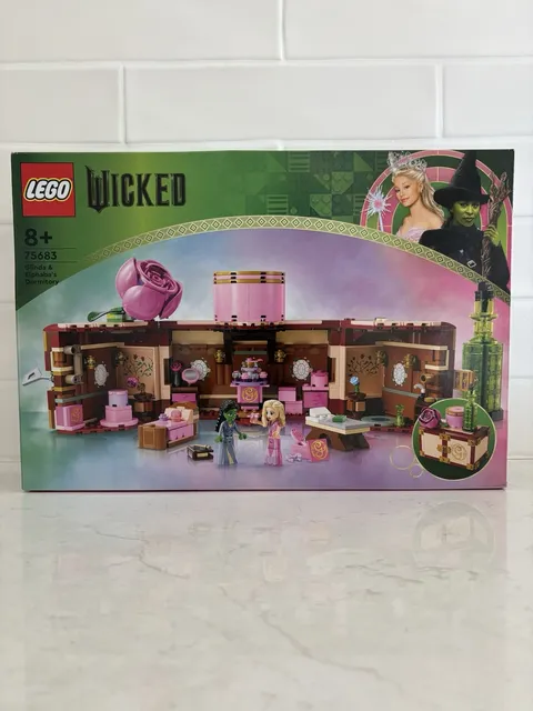 LEGO Wicked Glinda & Elphaba's Dormitory 75683 740pcs (8+) 2024