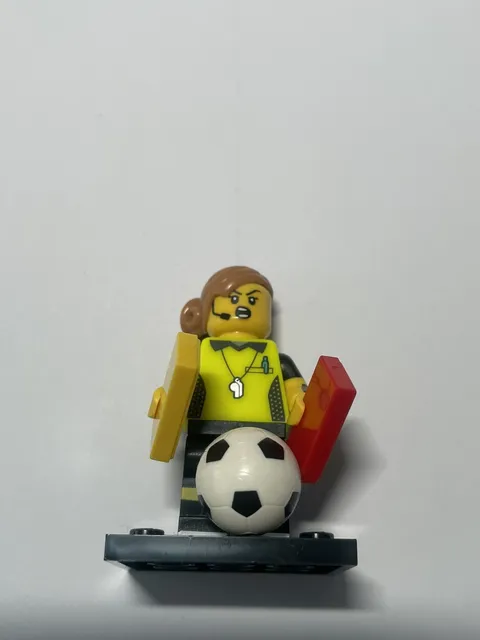 Football Soccer Referee Lego Minifigures Series 24 Limited Edition 71037