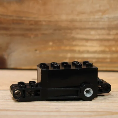 LEGO 32283 32283c02 Black Pullback Motor 9 x 4 x 2 1/3 Qty 1