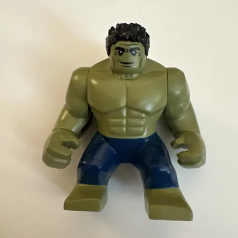 LEGO Marvel Hulk Big Fig Minifigure Dark Blue Pants Super Heroes Avengers sh0577