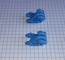 2 Medium Blue Bionicle Lego 64251 Hero Factory Fist with Axle Hole, 3 fingers