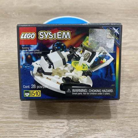 Vintage LEGO System Exploriens 6815 Hovertron Sealed NIB Space Set 28 PCS 1996