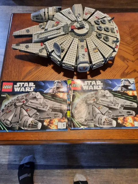 Lego Star Wars Millennium Falcon 7965