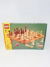 LEGO 40719 Traditional Chess Set (2 in 1 includes Checkers)